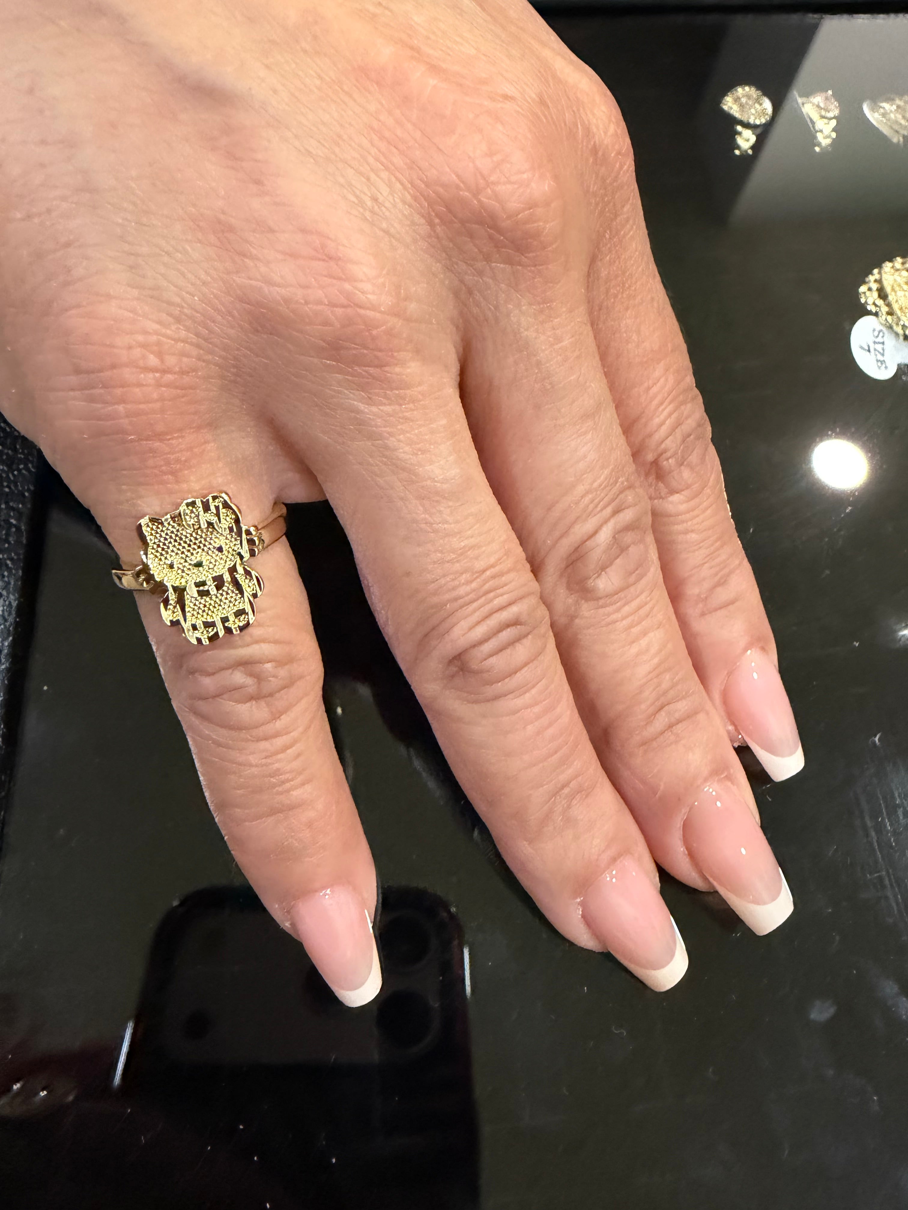 HK small body Ring