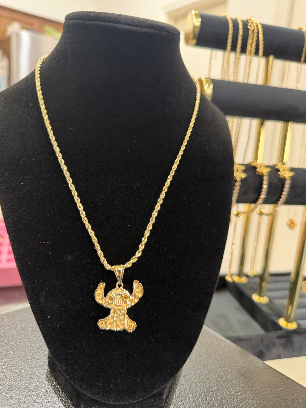 Stich necklace