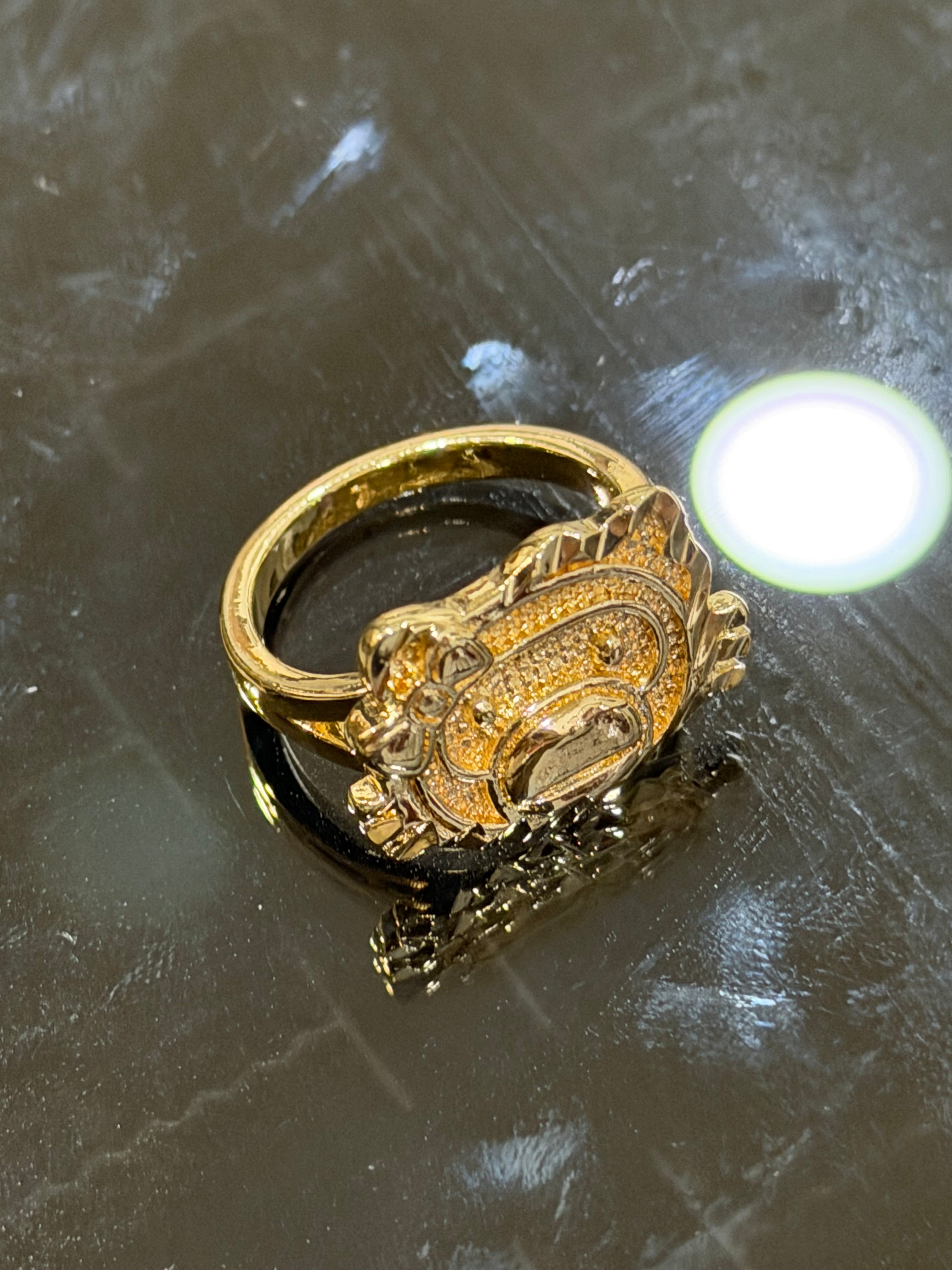 Ba-pe Ring