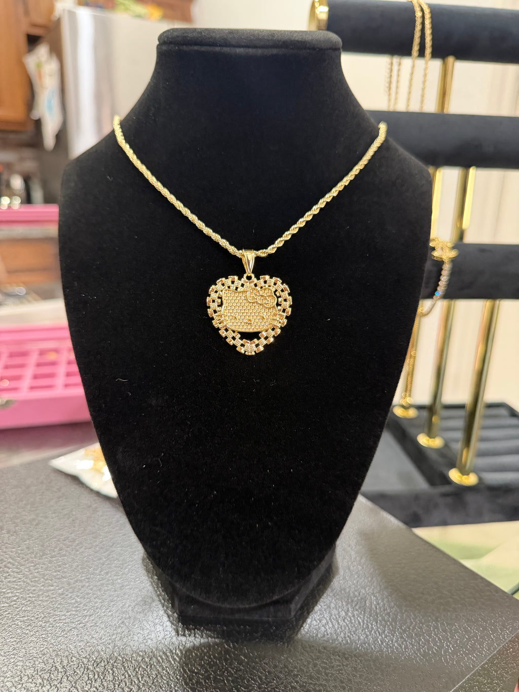 HK NECKLACE